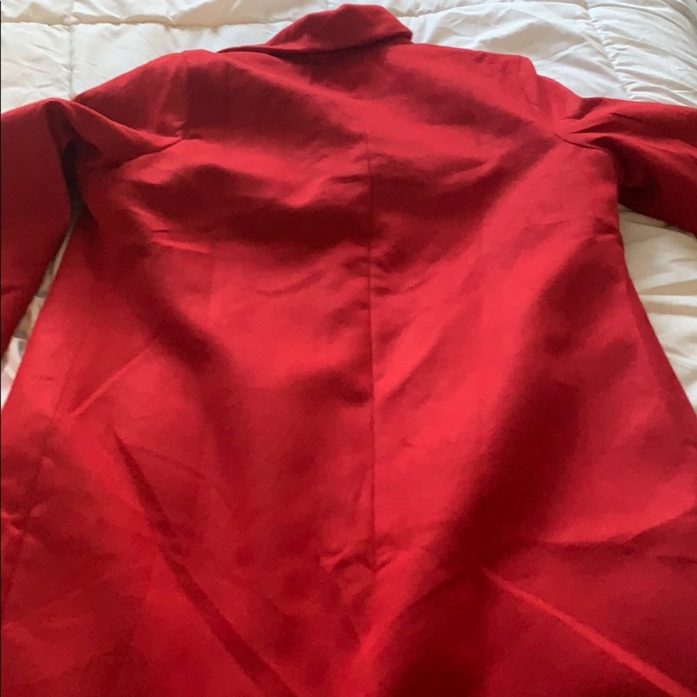 Red Coat - Picture 5 of 5